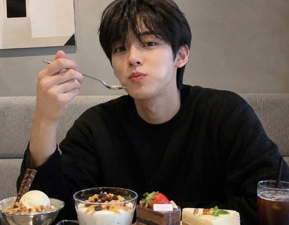 건포도가 혈압과 혈당, 장 건강 개선에 도움이 될 수 있다는 전문가 설명이 나왔다. 사진은 AI 생성 이미지로, 본 기사 내용과 무관. [사진=챗GPT]