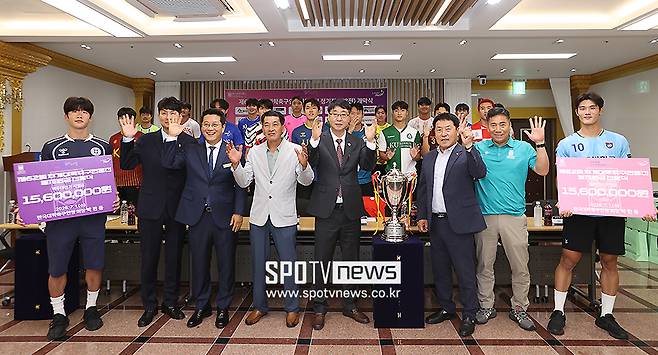 ▲ 한국대학축구연맹 박한동 회장 박준호 부회장 ⓒ곽혜미 기자