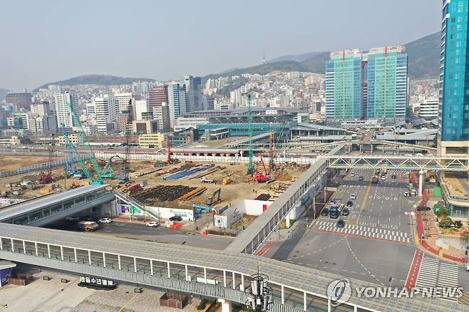 부산 북항환승센터 전경 [부산항만공사 제공]