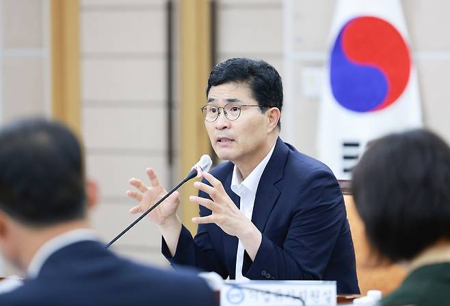 간부회의 주재하는 이원택 전북지사 [전북특별자치도 제공. 재판매 및 DB 금지]