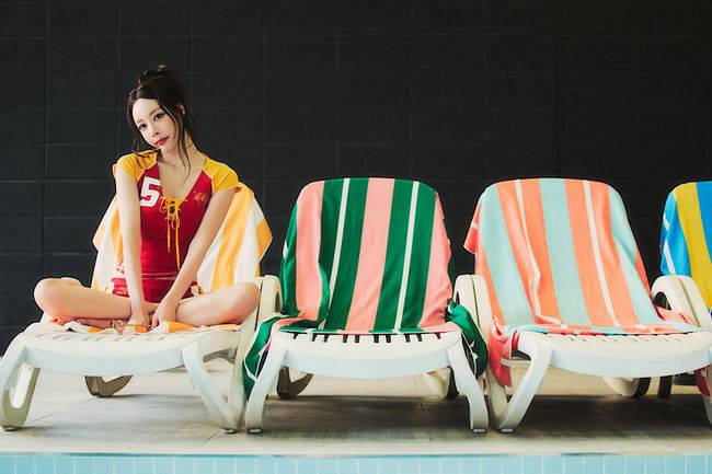 b-b-girl member Eunji has heightened anticipation for her comeback by releasing individual concept photos for the new single BODY WAVE, set to be released on the 16th. In the released photos, Eunji perfectly pulled off beachwear and sporty outfits against a resort backdrop, exuding the charm of an unrivaled summer queen.Through this new song, b-b-girl plans to showcase their signature energetic vibe. Having debuted in 2011, b-b-girl has received great love for hit songs such as Rollin and Just Drive, and is currently continuing their active promotions under their agency, GLG.