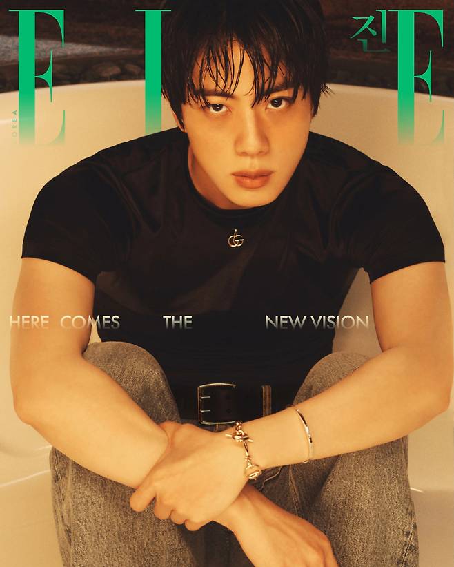 '美의 남신' 방탄소년단 진 엘르 8월호 표지 6종 판매 1위부터 '줄 세우기'..인기 No.1
