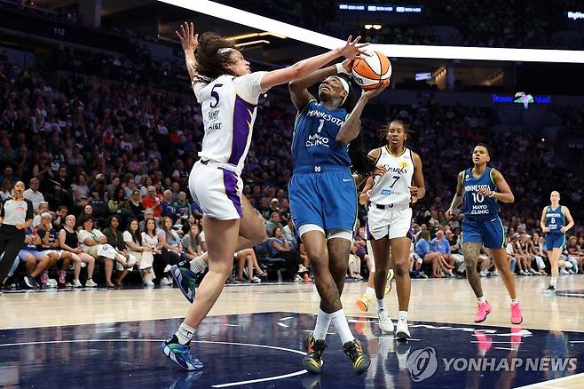 WNBA LA 스파크스와 미네소타 링크스의 경기  [게티이미지/AFP=연합뉴스. 재배포 및 DB 금지]