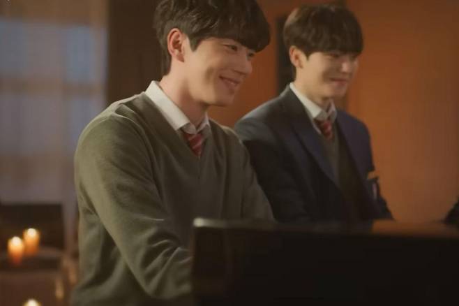 출처:tvN '포핸즈'