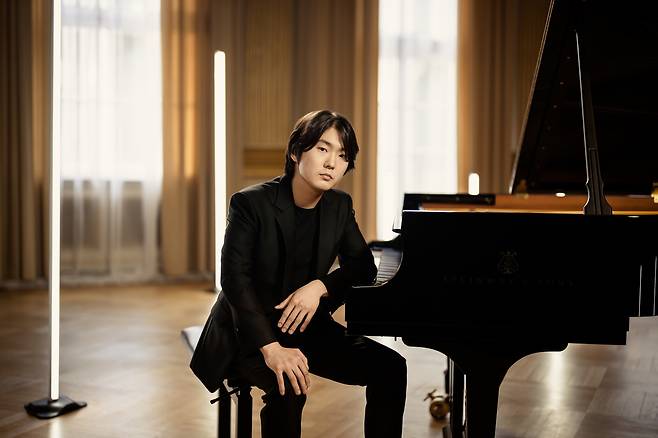 피아니스트 조성진 (C)Stephan Rabold