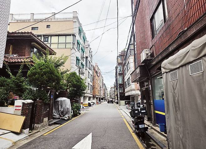 지난 13일 방문한 서울 송파구 삼전동 빌라촌의 모습. 최근 들어 30대의 매수 문의가 크게 늘어났다고 한다.