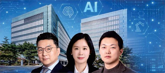 삼성전자가 21일 대표이사 직속 ‘RX사업추진실’을 신설하는 내용의 로봇사업 계획을 발표했다. RX사업추진실은 서울 서초구 서울R&D캠퍼스를 거점 삼아 로봇 관련 인력의 근무지를 통합할 예정이다. 이동건 삼성전자 기획팀 부사장이 로보틱스전략팀장으로 선임됐고 김현진 서울대 기계항공공학부 교수, 김의겸 아주대 기계공학과 교수(왼쪽부터)가 합류한다. 삼성전자 제공