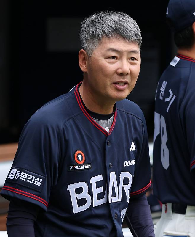 삼성 새 외국인투수 크리스 페덱을 향한 관심이 뜨겁다. 투수 전문가로 꼽히는 이강철 KT 감독, 김원형 두산 감독(사진)도 그의 투구를 극찬했다. 사진제공ㅣKT 위즈