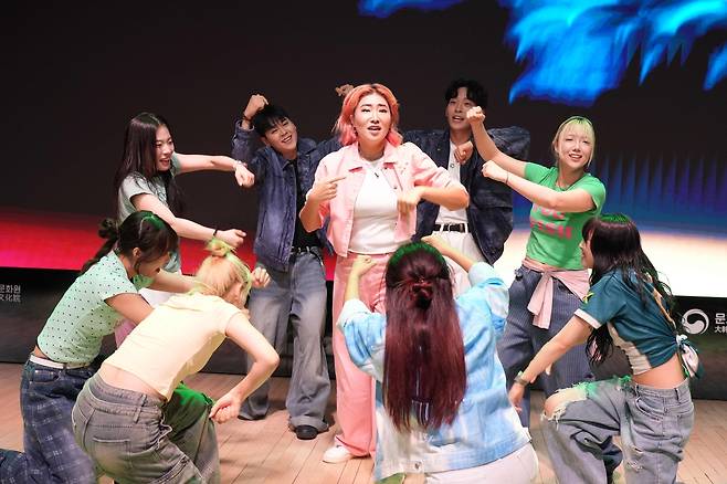 핸드스피크의 중국 베이징 공연 [주중한국문화원 제공. 재판매 및 DB 금지]