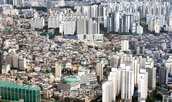 지난 23일 부동산 정책 국민 대토론회에서도 공급 측면에서 뚜렷한 해법이 제시되지 못한 가운데, 향후 주택 부족에 따른 서울 집값 상승 우려가 커지고 있다./사진=미디어펜 김상문 기자