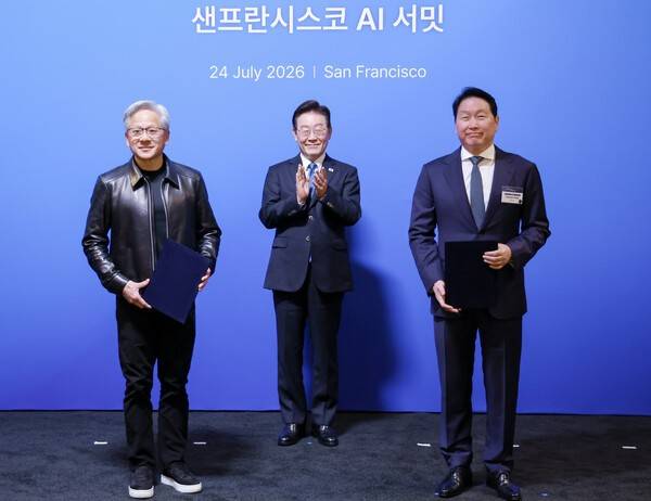 SK하이닉스,SKT-엔비디아, 전략적 AI 팩토리 및 반도체 협력 (사진=연합뉴스)