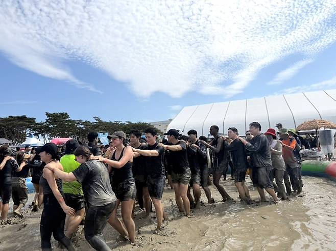 보령머드축제  머드체험존 / 사진= 문서연 여행+ 기자