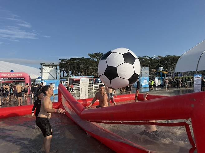 보령머드축제  머드체험존 / 사진= 문서연 여행+ 기자