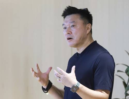 엔웨이 시에 애플 본사 개발자 릴레이션 총괄 [애플 제공. 재판매 및 DB 금지]