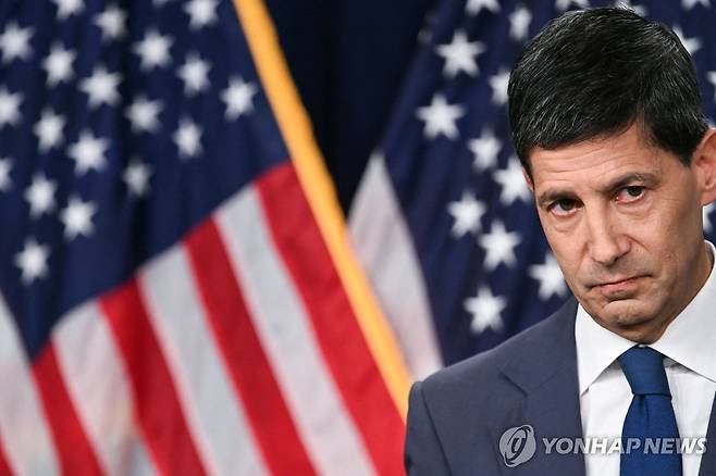 29일(현지시간) 기자회견 하는 케빈 워시 연방준비제도(Fed·연준) 의장  [AFP=연합뉴스]
