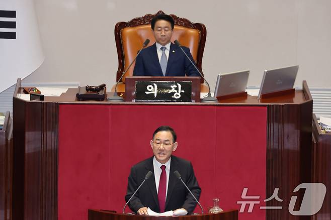 30일 오후 4시 4분부터 형사소송법 일부개정법률안(대안)에 대한 무제한 토론(필리버스터)에 들어간 주호영 국민의힘 의원. 2026.7.30 ⓒ 뉴스1 신웅수 기자