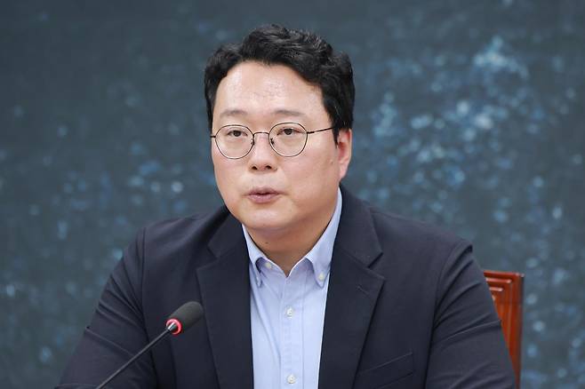 천하람 개혁신당 원내대표가 3일 국회에서 열린 최고위원회의에 참석해 발언하고 있다. 연합뉴스