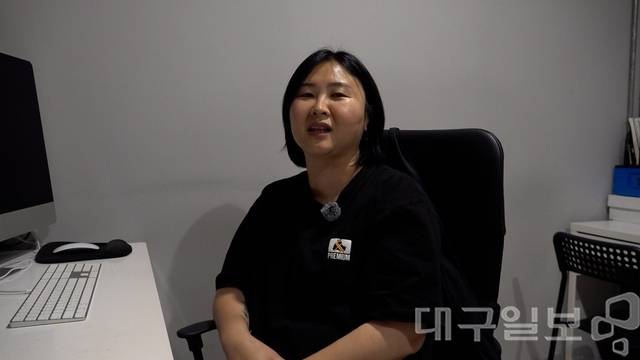 안정은 프리미엄 댄스 스튜디오 원장. 김용국 기