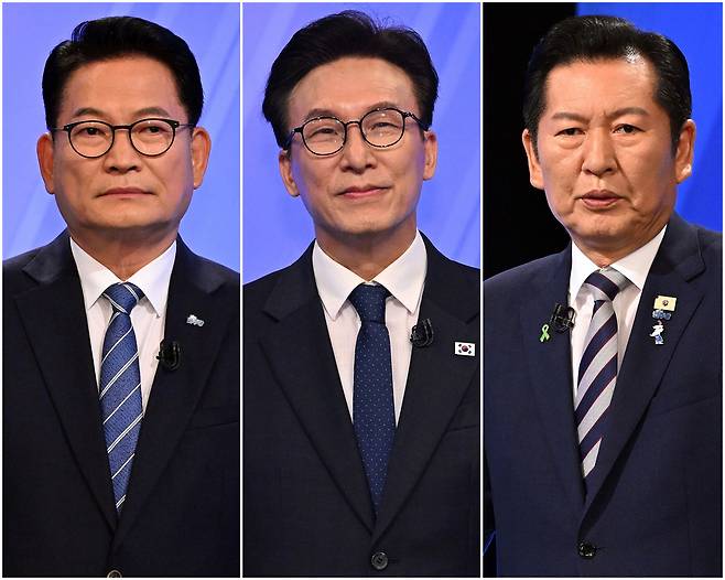 더불어민주당 송영길·김민석·정청래 당 대표 후보가 5일 서울 영등포구 여의도 KBS에서 열린 제2차 TV 토론회를 준비하고 있다. 2026.8.5 [국회사진기자단] [사진=연합뉴스]