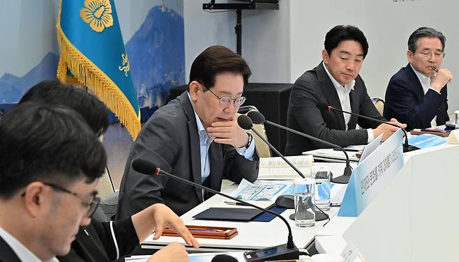 이재명 대통령이 4일 청와대에서 열린 교육부,국가교육위원회,문체부 대상 부처 업무보고에 참석해 발언하고 있다. 권욱 기자