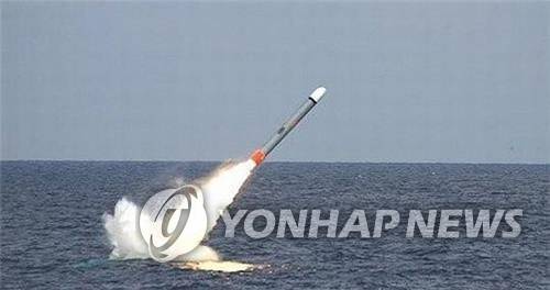 잠수함서 발사되는 토마호크 순항미사일 [위키미디어 제공]