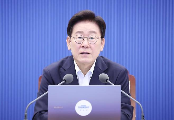 이재명 대통령이 6일 청와대에서 열린 수석보좌관회의에서 발언하고 있다. ⓒ뉴시스