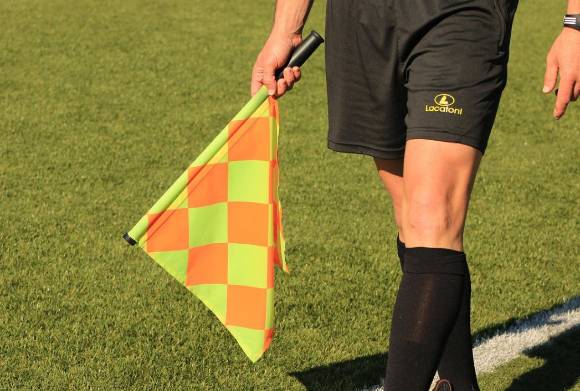대한축구협회(KFA)가 14~15년 전 국가대표팀 친선전 등을 앞두고 외국인 심판에게 부적절한 성 접대를 일삼았다는 보도가 나와 파문이 일고 있다. 본 기사와 무관한 이미지. [사진=픽사베이@taniadimas]