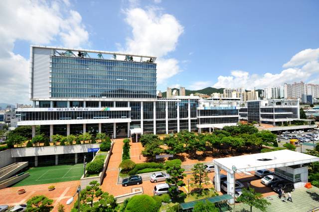 부산사상구청 전경
