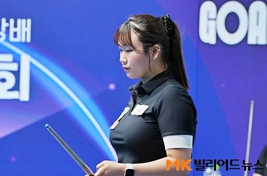 박세정이 8일 강원도 양구군 양구종합스포츠타운에서 열린 ‘SOOP과 함께하는 2026 대한당구연맹회장배 전국당구대회’ 여자3쿠션 4강에서 루키 황령인에게 25:0 퍼펙트 승을 거두고 결승에 올랐다.
