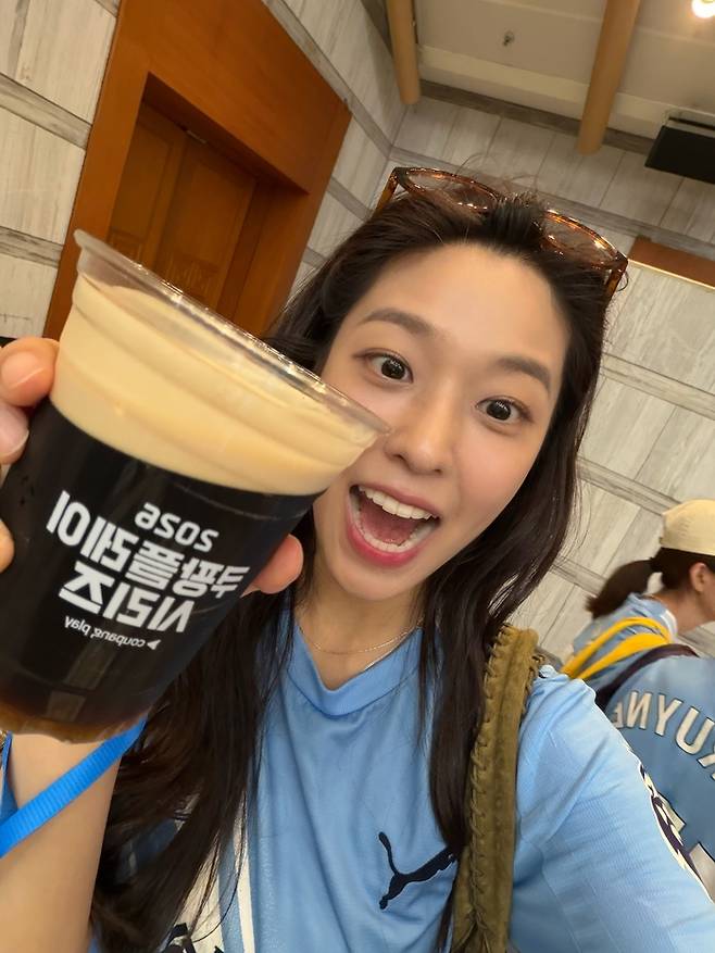 사진 | 김설현 SNS