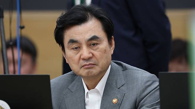 국무회의 참석한 안규백 국방부 장관