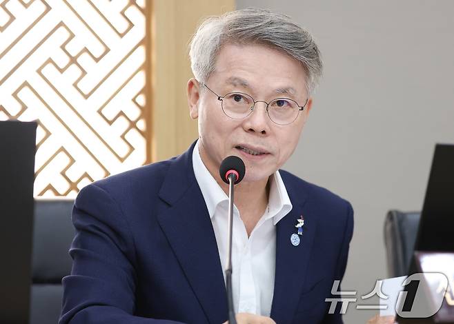 민형배 전남광주통합특별시장이 11일 정부세종청사에서 열린 국무회의에서 발언하고 있다. (청와대통신사진기자단) 2026.8.11 ⓒ 뉴스1 허경 기자