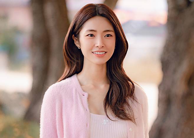넷플릭스 시리즈 '이런 엿같은 사랑'에서 연기중인 배우 하영 [사진=넷플릭스]