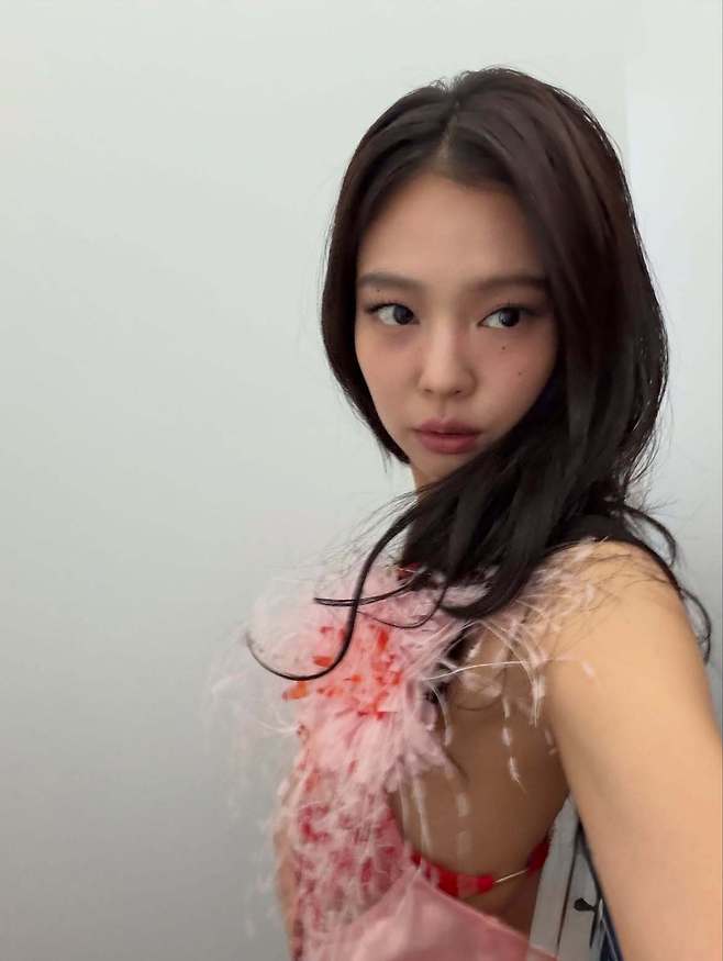 사진=제니 인스타그램