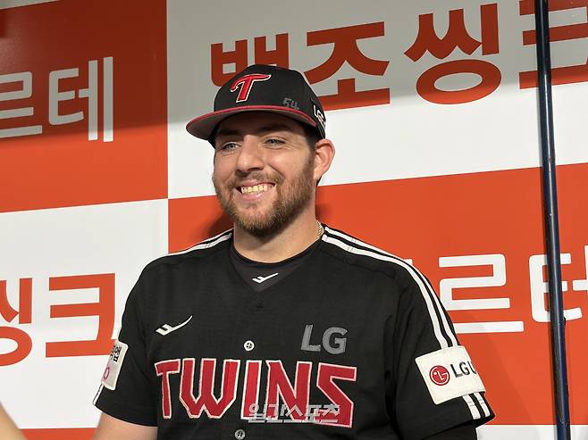 13일 서울 고척스카이돔에서 열린 키움 히어로즈전에서 시즌 32호 홈런을 때려낸 오스틴 딘. 고척=김수민 인턴기자