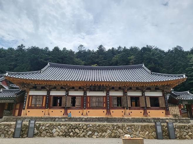 2022년 보물 승격된 경남 고성 옥천사 자방루. 국가유산청 제공