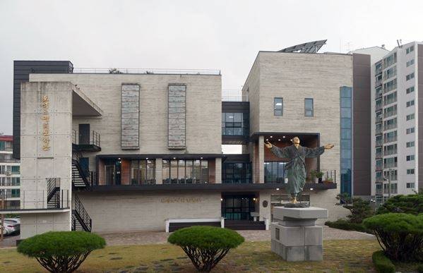 충북 진천에 위치한 '포석 조명희 문학관' [진천군 제공]
