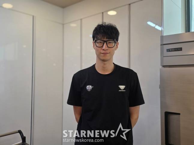 우리카드 정성규가 최근 인천광역시에 위치한 우리카드 클럽하우스 식당에서 스타뉴스와 만나 인터뷰를 가졌다. /사진=김동윤 기자