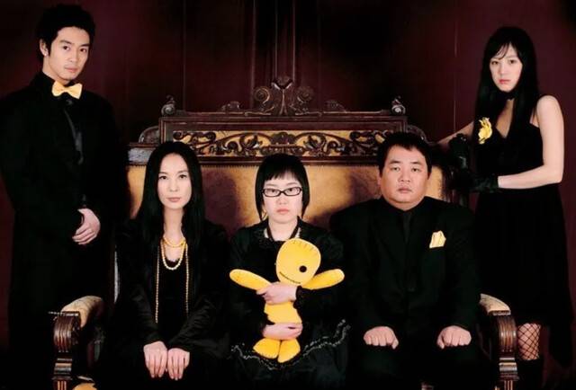 2005년 MBC 시트콤 '안녕, 프란체스카'의 스핀오프 드라마 '옆자리, 프란체스카'가 오는 11월 방송한다. /MBC