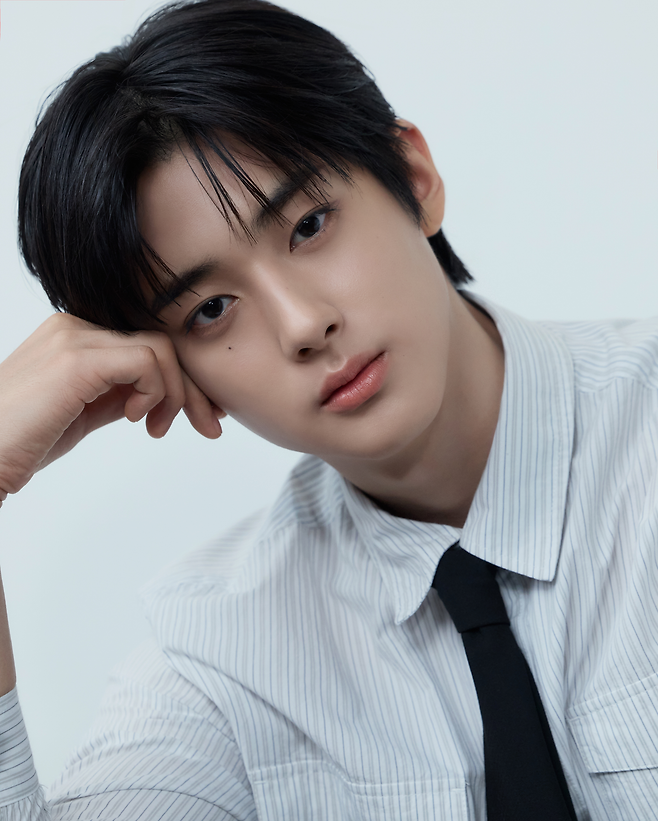 김민규. BH엔터테인먼트