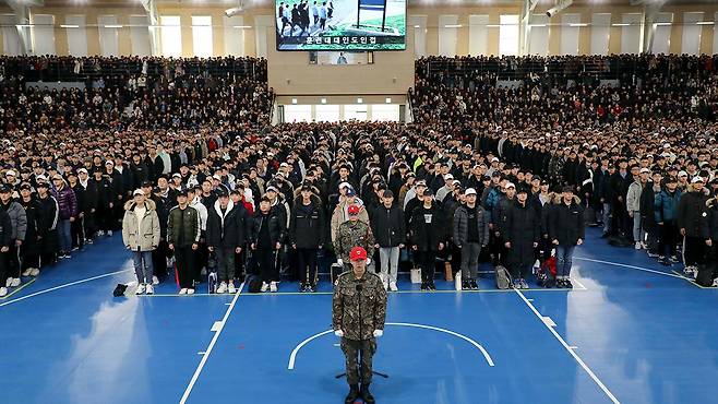 공군 기본군사훈련단 입영식 [연합뉴스/공군 제공]