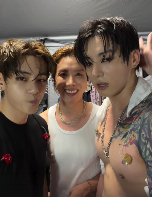 Da esquerda para a direita: V, J-Hope, Jungkook. / Instagram do V
