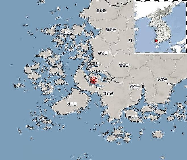 해남서 열흘간 70여차례 지진 (서울=연합뉴스) 기상청은 23일 오전 6시 43분께 해남 서북서쪽 21㎞ 지점에서 규모 3.1 지진이 발생했다고 밝혔다. 올해 한반도와 주변 해역에서 발생한 지진 중 가장 강했다. 진원의 깊이는 21㎞로 추정됐다.
    사진은 23일 오전 6시 43분께 규모 3.1 지진이 발생한 전남광주 해남 서북서쪽 21㎞ 지점. 2026.8.23 [기상청 제공. 재판매 및 DB 금지] photo@yna.co.kr