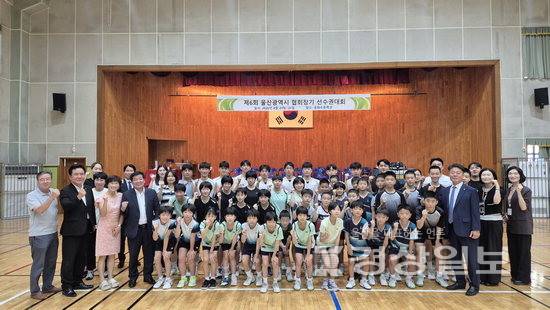 ▲ 울산시배드민턴협회는 24일부터 25일까지 굴화초등학교 체육관에서 '제6회 울산시배드민턴협회장기 선수권대회'를 진행한다. 울산시체육회 제공