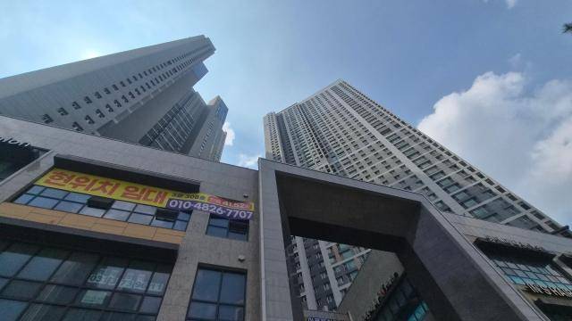 경기 화성시 동탄2신도시에 위치한 동탄 롯데캐슬의 모습 [사진=김혜준 기자]
