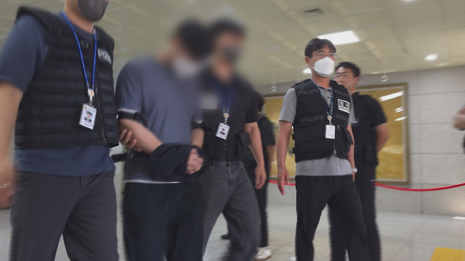 실종 신고를 허위 종결한 혐의 등으로 구속된 부 경장