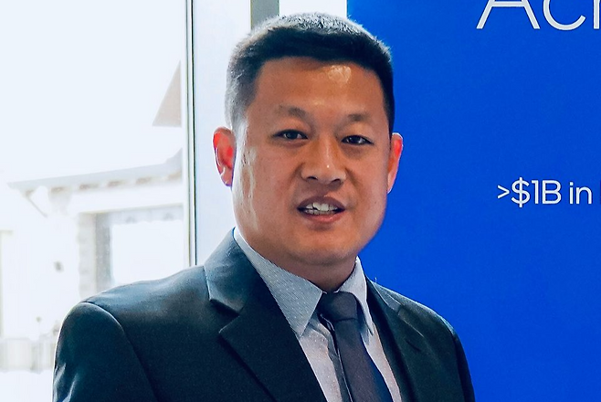 지난해 8월 삼성전기가 인텔에서 영입한 첨단 패키징 기판 기술 전문가 강두안 부사장. [강두안 부사장 SNS]