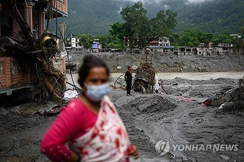네팔 재해 현장 [AFP=연합뉴스 자료사진]