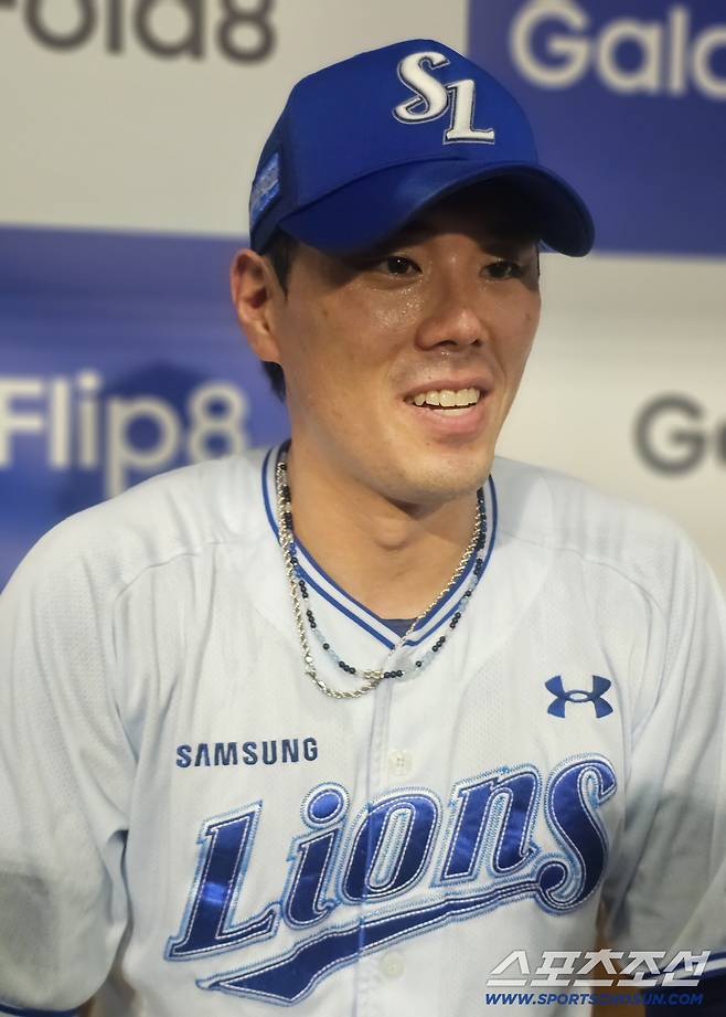 삼성 이적 후 첫 30세이브 달성에 성공한 김재윤의 환한 표정. 대구=스포츠조선 정현석 기자 hschung@sportschosun.com