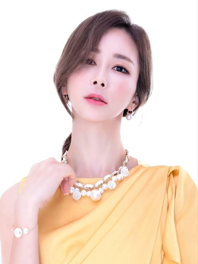 트로트 가수 배진아, 3일 신곡 ‘어디 한번’ 발매 (제공: 다미엔터테인먼트)